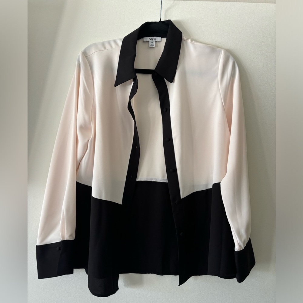 Bar 3 black and white blouse